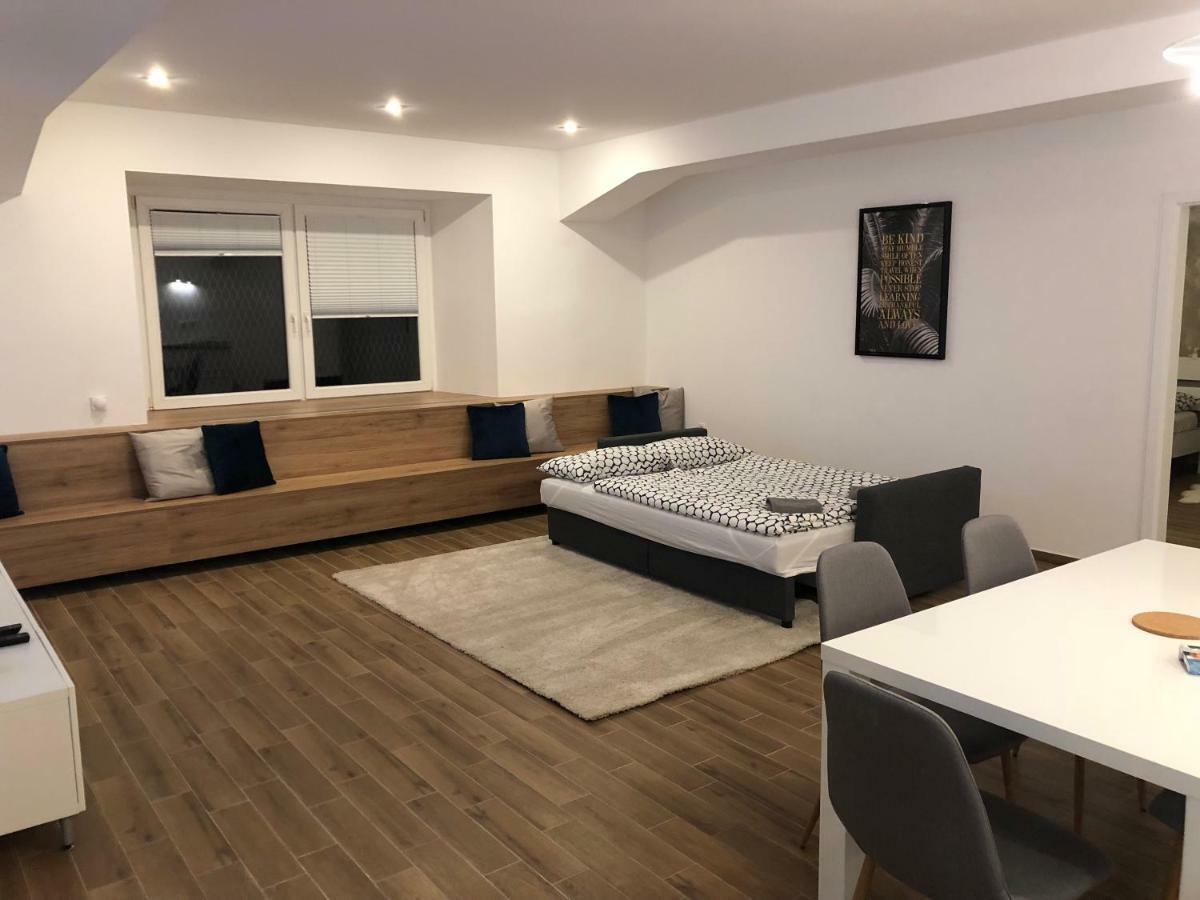 Jure Apartment In לובליאנה מראה חיצוני תמונה
